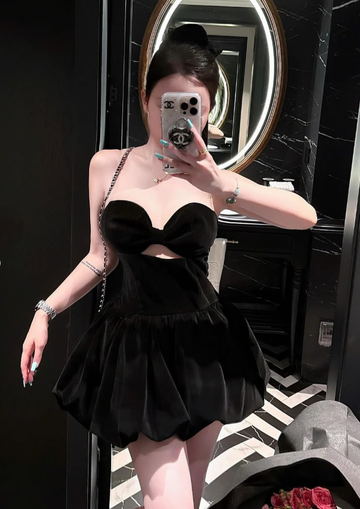 Black A Line Sweetheart Neck Velvet Short Homecoming Dress Outfits HZ1023